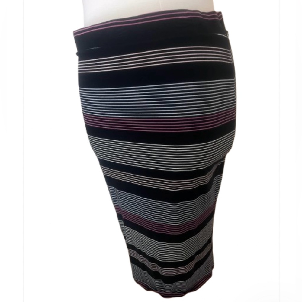 Striped Pull-On Pencil Skirt